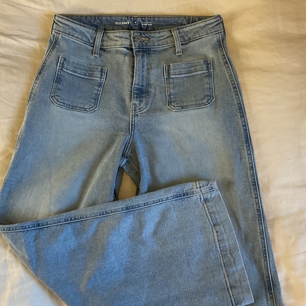 Old Navy Light Wash Wide Leg Jeans